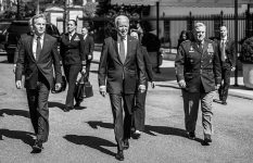 Democrats to Republicans: Are you with America or Putin?